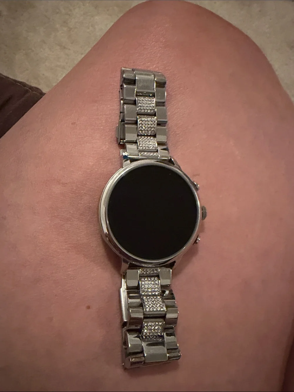 Fossil Silver Smartwatch with Black Display and Crystal-Link Bracelet